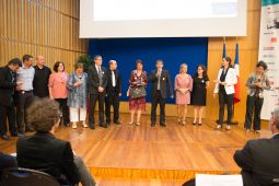 L’ESAT Cotra reçoit le prix Accompagnement 2013, pour une prestation administrative réalisée pour le compte des laboratoires GSK